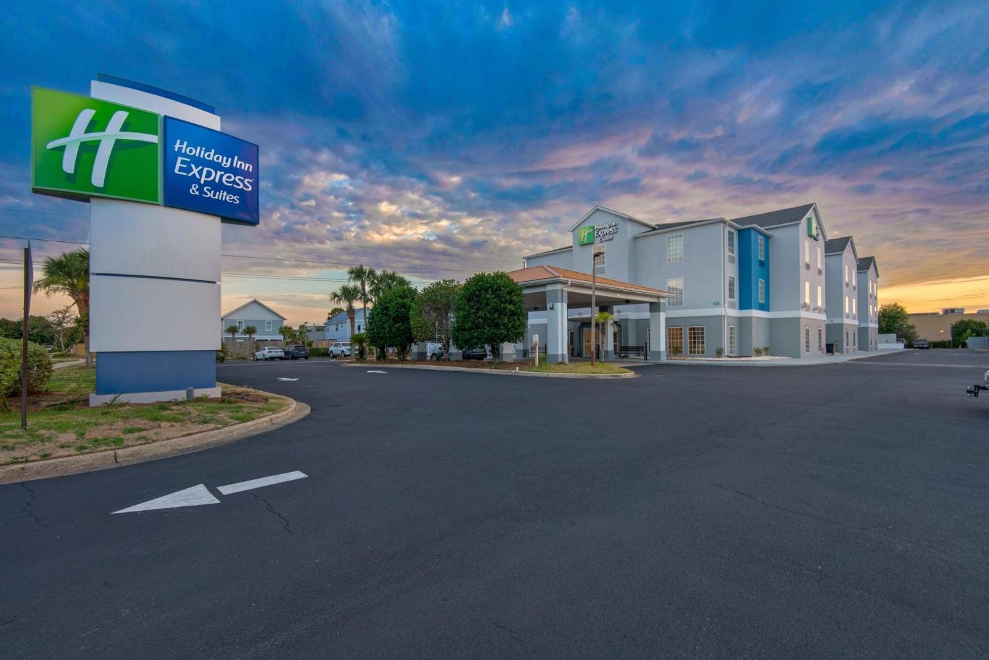 Holiday Inn Express Destin E - Commons Mall Area, An Ihg Hotel Exterior photo